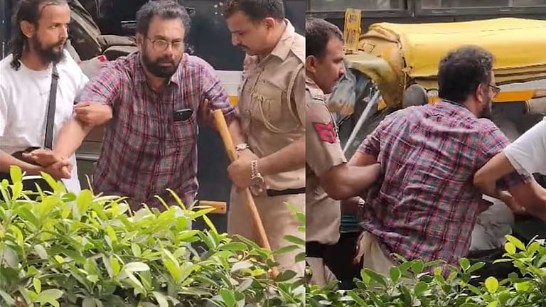 ജോൺ ബ്രിട്ടാസ് എംപിയെ ഡൽഹി പൊലീസ് ക്രൂരമായി മർദിച്ചു, ശേഷം റോഡരികി ...