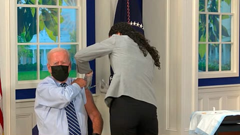 Fue inoculado en la Casa Blanca