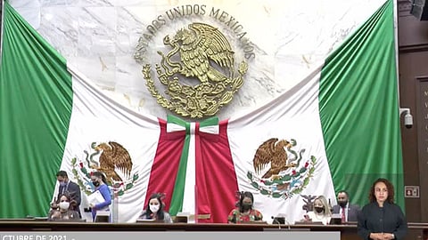 El dictamen se bajó debido a que "violentaba" la normativa de la Ley Orgánica del Congreso de Michoacán