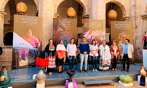 Todo listo para el Tianguis Artesanal de domingo de ramos en Uruapan 