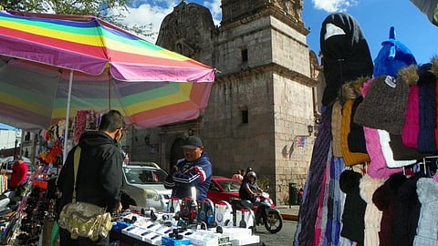 Informales o con bajo salario, la mayoría de empleos en Michoacán