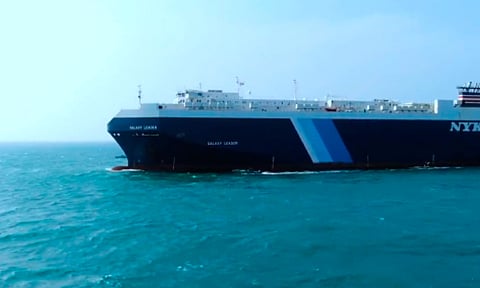 Dos mexicanos, entre los secuestrados en nave Galaxy Leader en el Mar Rojo