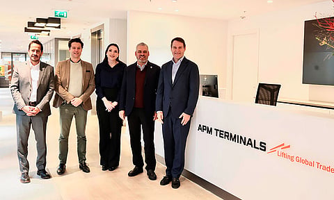 Comprometen Bedolla y APM Terminals desarrollar Lázaro Cárdenas como puerto hub global
