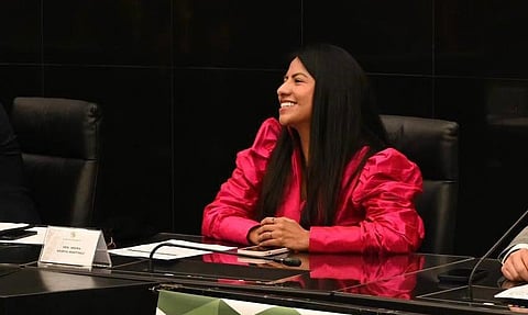 Indira Kempis se registra como precandidata de MC a la presidencia de México
