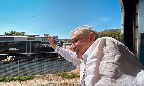 AMLO supervisa tramo Coatzacoalcos-Teapa del Tren Interoceánico; así fue el recorrido