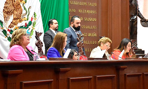 75 Legislatura aprueba licencias de diputados Ernesto Núñez y David Cortés