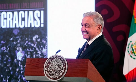 "¡Gracias!", título del último libro de AMLO; cuenta su historia desde el inicio