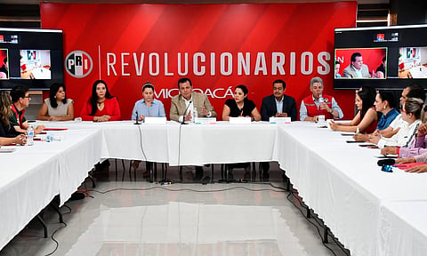 ”El PRI Michoacán honra su palabra empeñada de construir con PAN y PRD”: Memo Valencia
