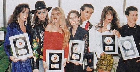 Ex Timbiriche confiesa haber hecho pacto con el diablo para entrar a la agrupación 