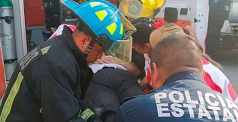 Al salir de su casa abuelitos caen en cisterna en Hidalgo