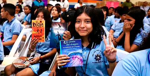 menores con libros