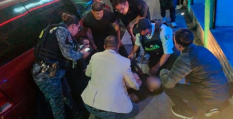 ¡”Levanten al baleado y que siga la fiesta”!