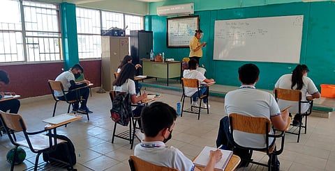 Por eclipse solar parcial, en Michoacán suspenden clases en educación inicial,  preescolar y especial