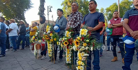 Con fervor, albañiles morelianos celebran el Día de la Cruz