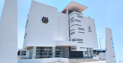 El Gobierno estatal ha invertido más de 188 mdp para diversas obras de infraestructura en diferentes planteles de la UMSNH