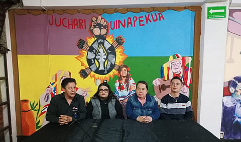 Guías de turistas respaldan a comunidad de Tzintzuntzan sobre el convento