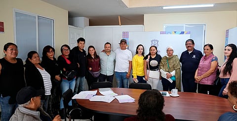 Gobierno de Morelia entrega apoyos económicos a comerciantes del mercado Independencia
