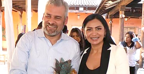 Habría operado Bedolla adhesión de Araceli Saucedo a bancada de Morena en el Senado
