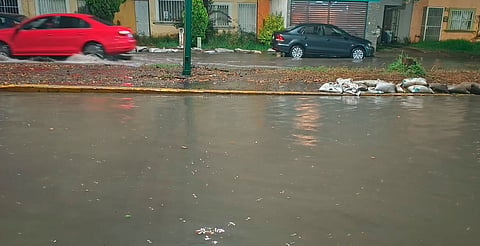 Lluvia del lunes deja afectaciones en al menos 35 viviendas de Morelia