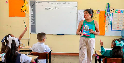 Por tormenta tropical John, suspenden clases en Lázaro Cárdenas 