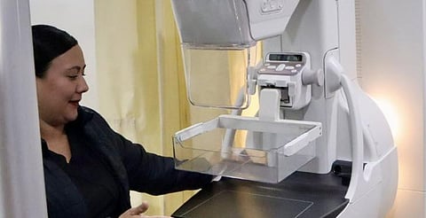 Durante octubre, SEE anuncia mastografías gratis para maestras y trabajadoras