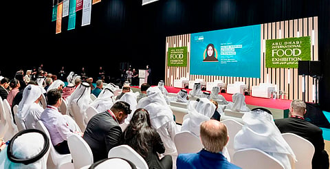 Últimos días para participar por una beca para viajar a Abu Dabi