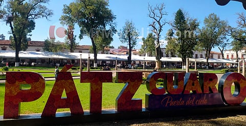 Artesanías, música, ofrendas de culto a los muertos y más; Pátzcuaro está listo para la Noche de Ánimas