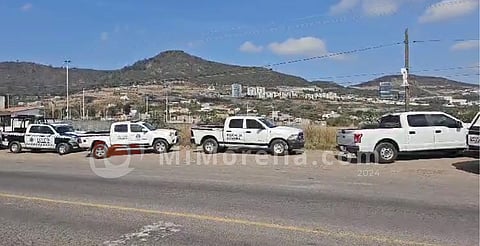 Hallan cadáver sobre la Morelia-Mil Cumbres; no saben quién es
