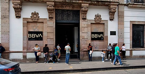 ¿Los bancos abren el 24 y 25 de diciembre? Esto es lo que debes saber