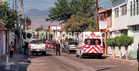 Adulto mayor muere tras sufrir caída en su domicilio en la colonia Prados Verdes 