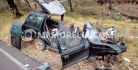 Dos jóvenes muertos en choque entre camioneta y camión de carga, en Ciudad Hidalgo 