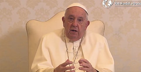 Papa Francisco, sin fiebre y continúa terapia prescrita, actualiza Vaticano