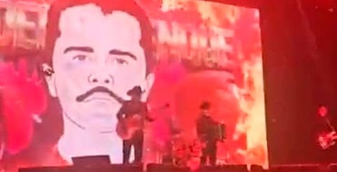 Los Alegres del Barranco repitieron polémico "homenaje" en Uruapan, Michoacán