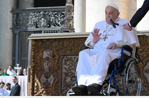 Papa Francisco reaparece públicamente tras hospitalización

