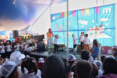 Feria de la Niñez llenó de sonrisas y alegría el Complejo Deportivo Bicentenario 