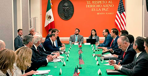 Secretario de Agricultura busca frenar cuota al jitomate mexicano en reunión con empresarios en EU