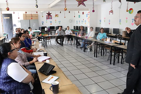 Docentes de todo Michoacán participan hoy en el Consejo Técnico Escolar