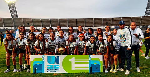 Equipos de fútbol soccer de la UMSNH logran el Oro, son campeones nacionales 