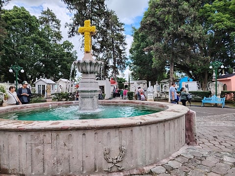 Con orden y tranquilidad, Panteón Municipal de Morelia recibió más de 16 mil visitantes en Día del Padre