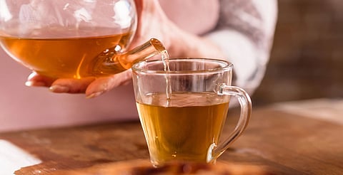 Prueba estos tés para arrancar tu día con salud y energía