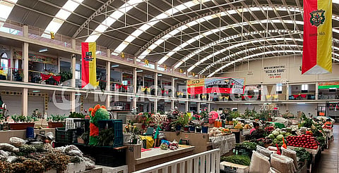 Morelia: proponen que el municipio administre baños del Mercado Nicolás Bravo