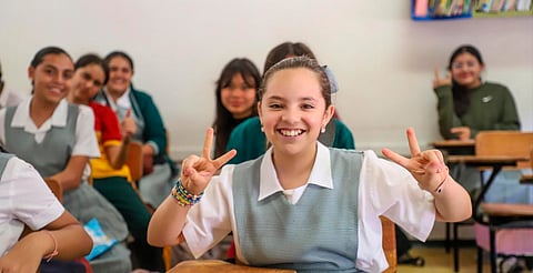 Recomienda IEMSYSEM a escuelas mejorar seguros para estudiantes que salgan del país 