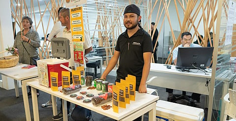 Sedeco entrega títulos de registro de marca en Espacio Emprendedor Uruapan