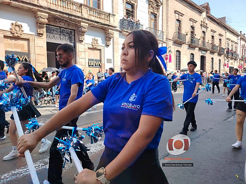 Desfile cívico-deportivo se desarrolló en tranquilidad en Morelia