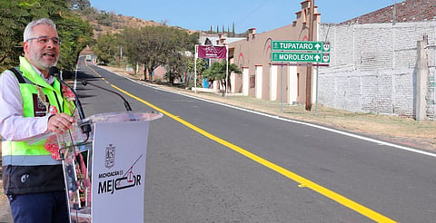 Se trata de una rehabilitación de 5.5 km entre San José Cuaro y Tupátaro