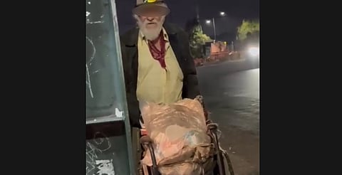 Señor se masturba frente a chica, en Morelia, denuncian con video