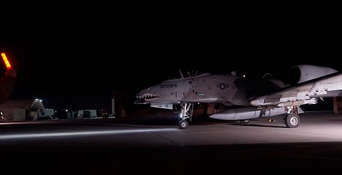 Fuerzas de EU lanzan ataque masivo contra objetivos del ISIS en Siria