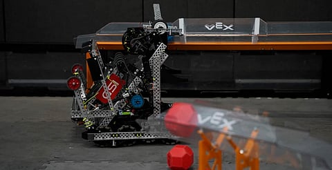 Jóvenes consideran necesario un mayor recurso para el desarrollo de la tecnología
