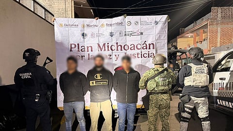 Tres detenidos con armas y droga tras operativo en Jiquilpan