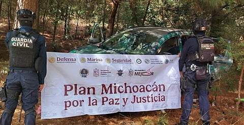 Aseguran vehículo con siglas delictivas tras agresión en Salvador Escalante